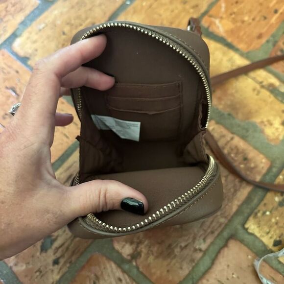 Cow print crossbody wallet cellphone holder - Picture 5 of 6